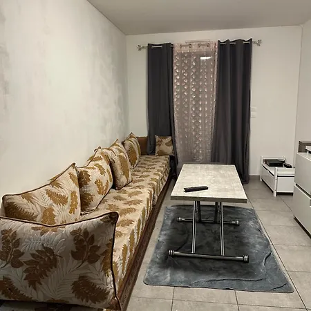 L'Appartement